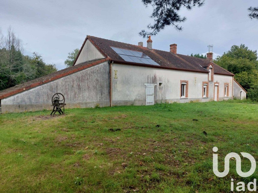 Traditional house 4 rooms of 93 m² in Sury-aux-Bois (45530)