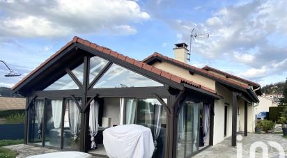 Maison 6 pièces de 112 m² à Saint-Priest-en-Jarez (42270)