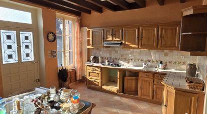 House 3 rooms of 104 m² in Prissac (36370)