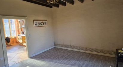 Maison 3 pièces de 104 m² à Prissac (36370)