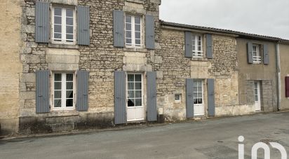 Maison de village 9 pièces de 195 m² à Nieul-sur-l'Autise (85240)