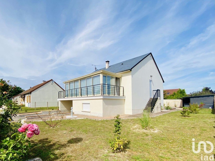 House 7 rooms of 149 m² in Mazières-de-Touraine (37130)