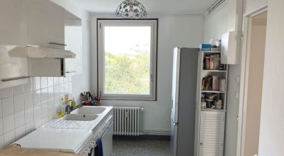 Appartement 4 pièces de 73 m² à Poitiers (86000)