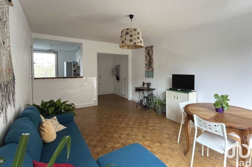 Appartement 4 pièces de 73 m² à Poitiers (86000)