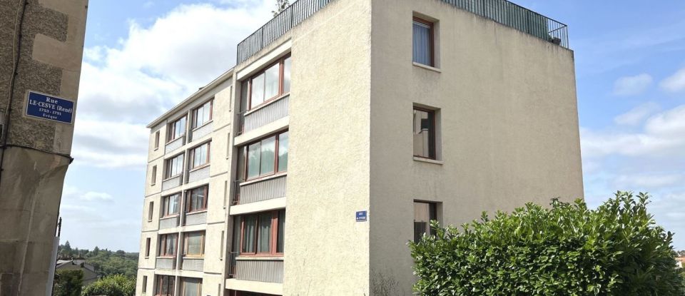 Appartement 4 pièces de 73 m² à Poitiers (86000)