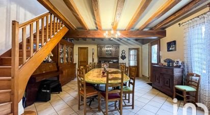 Maison traditionnelle 6 pièces de 167 m² à Châteaufort (78117)