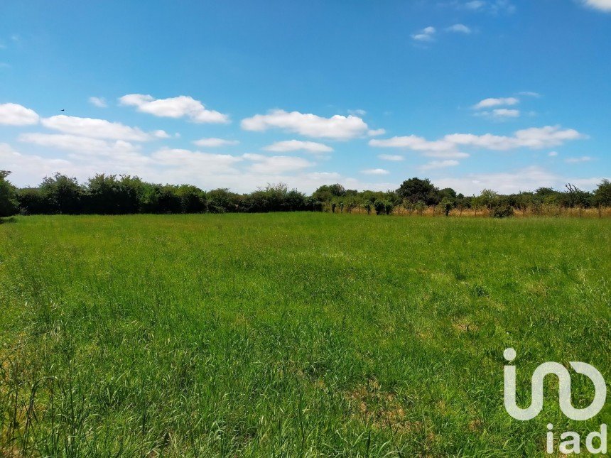 Land of 754 m² in Fontenay-le-Comte (85200)