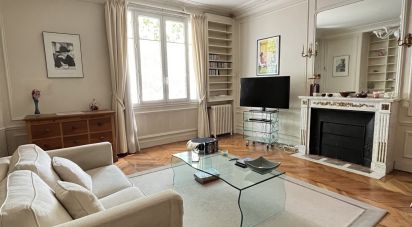 Appartement 3 pièces de 102 m² à Paris (75017)