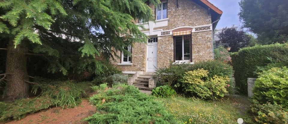 Maison 5 pièces de 95 m² à Viroflay (78220)