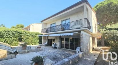 Maison traditionnelle 6 pièces de 180 m² à Narbonne (11100)