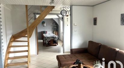 House 3 rooms of 105 m² in Volckerinckhove (59470)