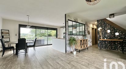 Maison 5 pièces de 105 m² à Saint-Augustin (62120)