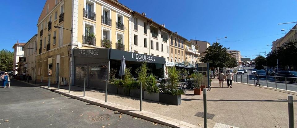 Restaurant of 300 m² in Saint-Raphaël (83700)