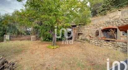 Maison traditionnelle 6 pièces de 141 m² à Bagnols-en-Forêt (83600)