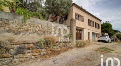 Maison traditionnelle 6 pièces de 141 m² à Bagnols-en-Forêt (83600)