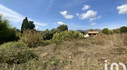 Terrain de 1 632 m² à Vence (06140)