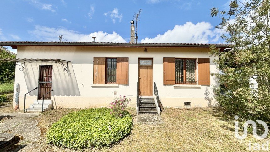 Maison traditionnelle 4 pièces de 84 m² à Tauriac (33710)