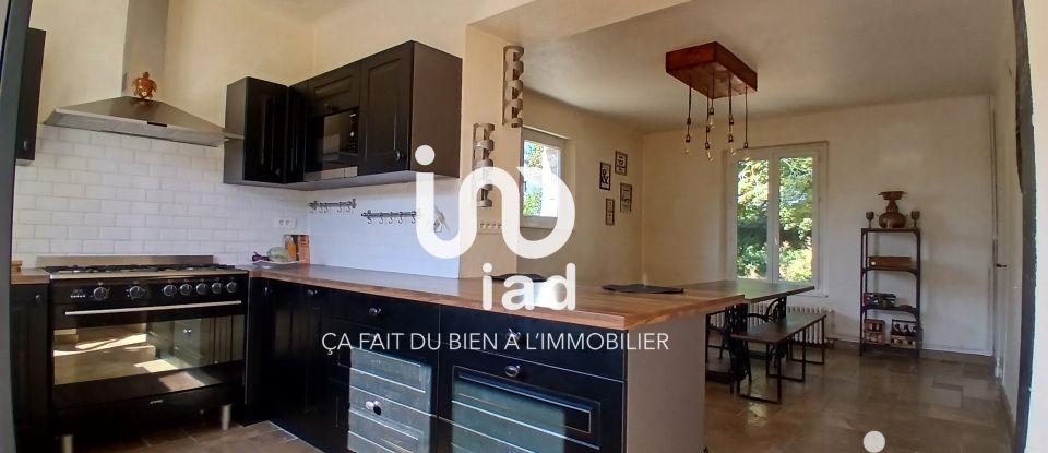 House 6 rooms of 182 m² in Montauban (82000)