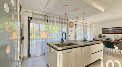 Maison 7 pièces de 143 m² à Boutervilliers (91150)