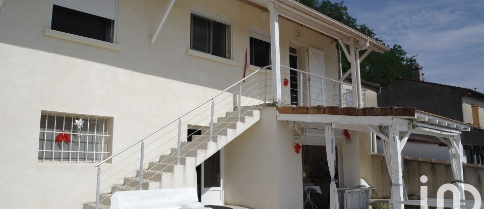 Maison 5 pièces de 99 m² à Castelnau d'Auzan Labarrère (32440)