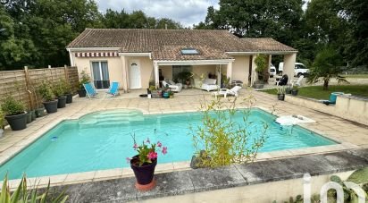 House 6 rooms of 133 m² in Graves-Saint-Amant (16120)