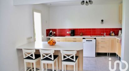 Village house 5 rooms of 114 m² in Baye (51270)