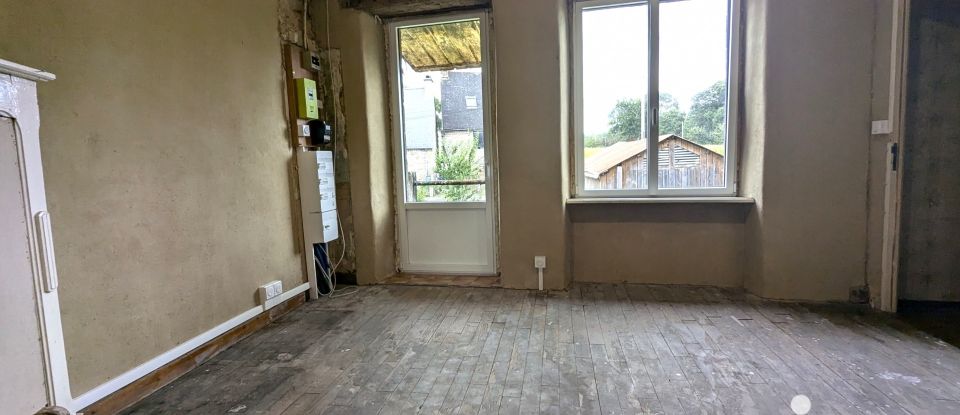 Longère 3 pièces de 70 m² à Saint-Marc-le-Blanc (35460)