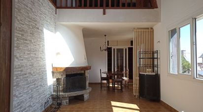 House 7 rooms of 140 m² in Erquy (22430)