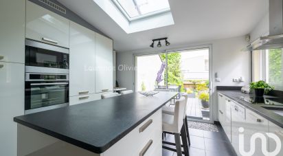 Maison 7 pièces de 202 m² à Saint-Maur-des-Fossés (94100)