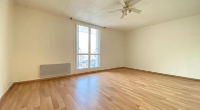 Apartment 3 rooms of 63 m² in Montigny-le-Bretonneux (78180)