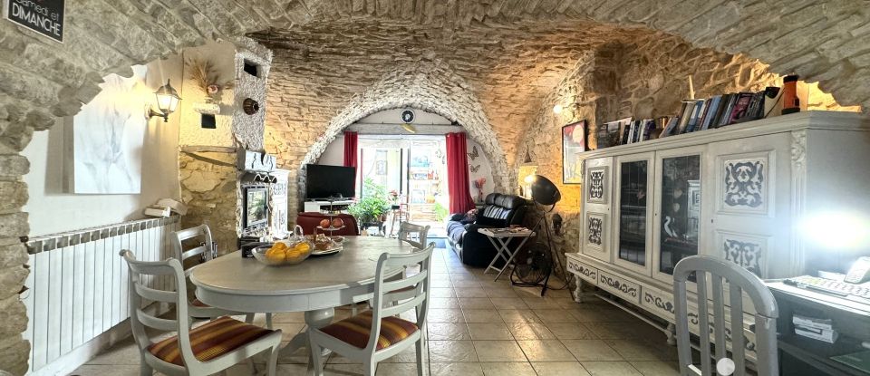 House 6 rooms of 178 m² in Brignon (30190)