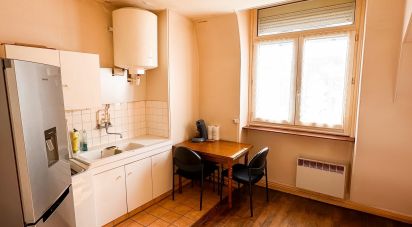 Apartment 1 room of 31 m² in Saint-Quentin (02100)