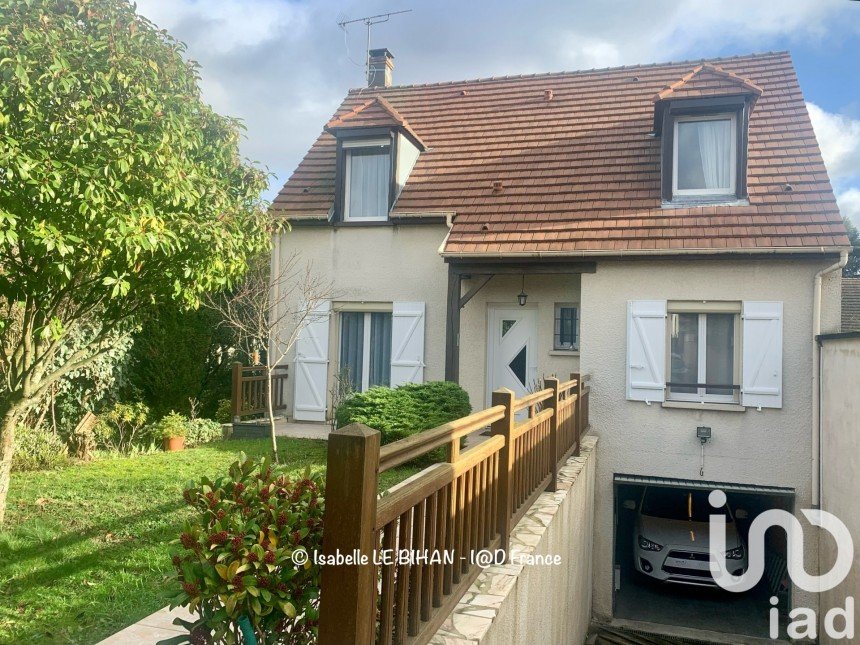 Maison 6 pièces de 96 m² à Groslay (95410)