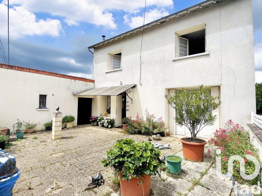 Maison 5 pièces de 102 m² à Cenon-sur-Vienne (86530)