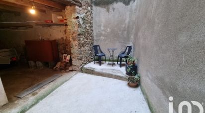 Village house 4 rooms of 105 m² in Fraissé-des-Corbières (11360)