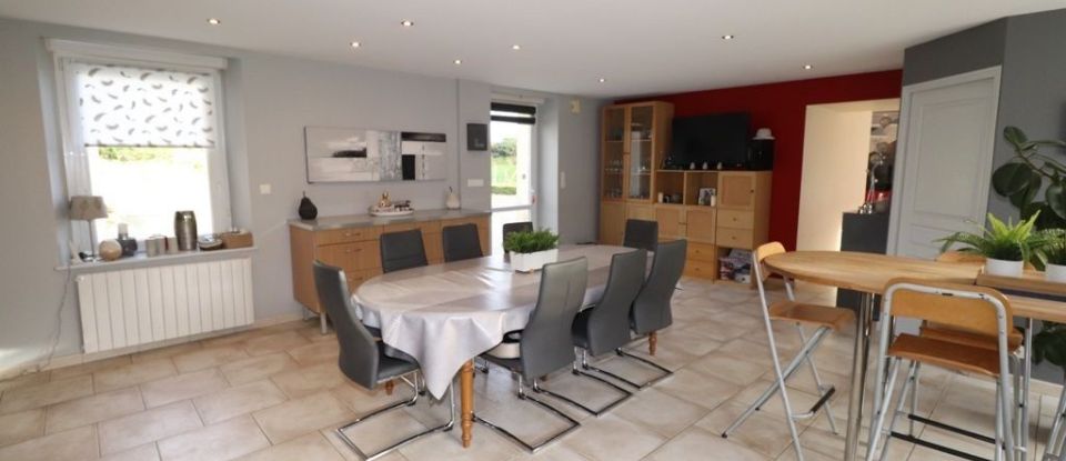 House 4 rooms of 156 m² in Saint-Vran (22230)