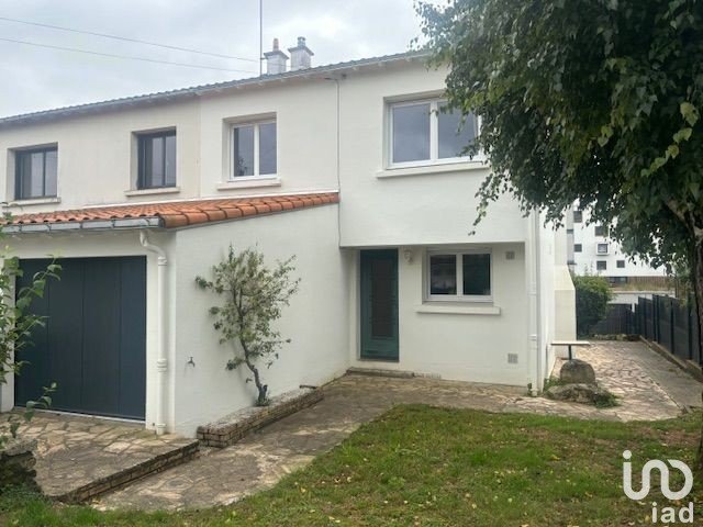 Maison 5 pièces de 115 m² à Saint-Herblain (44800)