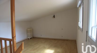 Town house 5 rooms of 99 m² in Rochefort (17300)