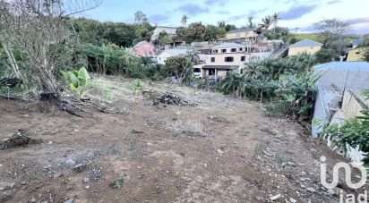 Terrain de 762 m² à Petite-Île (97429)