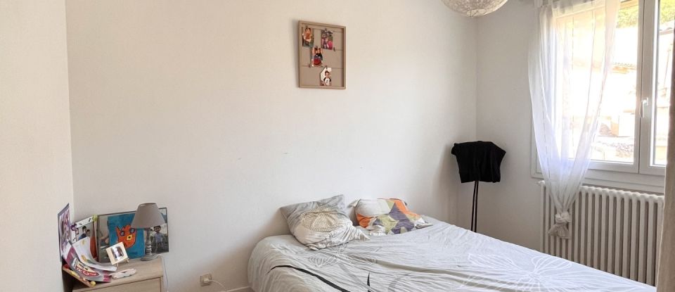 House 4 rooms of 92 m² in Saint-Céré (46400)