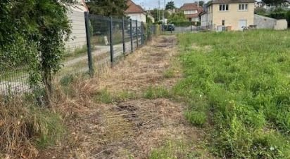 Terrain de 1 050 m² à Gisors (27140)