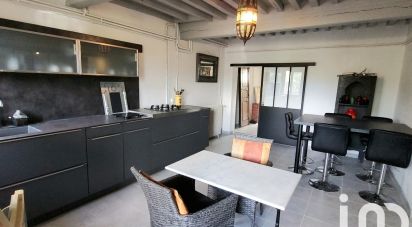 House 6 rooms of 260 m² in Pouilly-sous-Charlieu (42720)