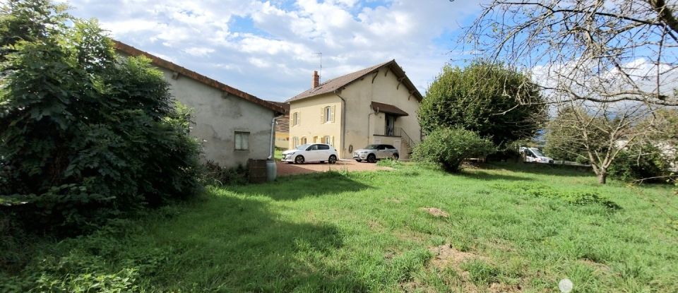 Maison 6 pièces de 260 m² à Pouilly-sous-Charlieu (42720)