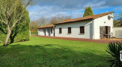 Longère 8 pièces de 157 m² à Hallencourt (80490)