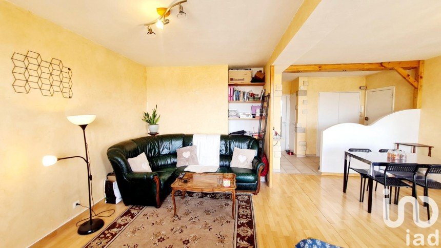 Appartement 2 pièces de 62 m² à Firminy (42700)