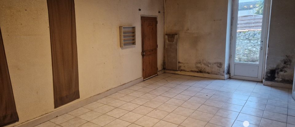 Maison de ville 4 pièces de 77 m² à Tonnay-Charente (17430)