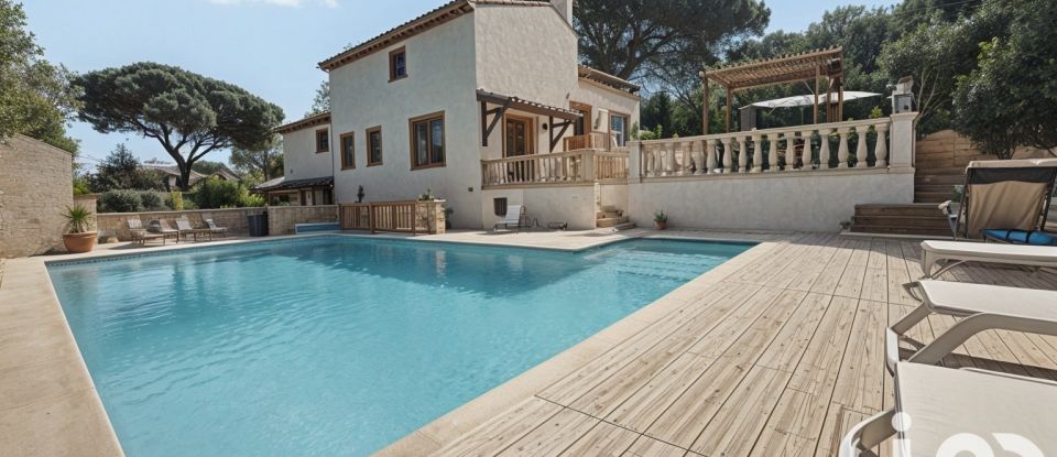 Maison 6 pièces de 180 m² à Sainte-Maxime (83120)