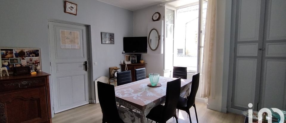 Town house 3 rooms of 85 m² in Aulnay (17470)