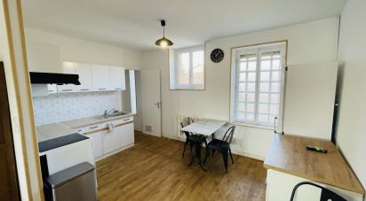 Appartement 3 pièces de 90 m² à Champagne-Mouton (16350)