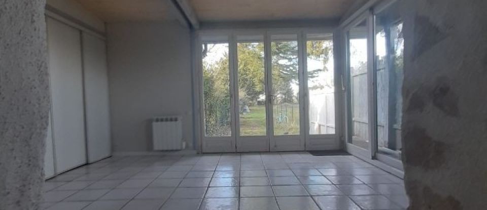 Maison 4 pièces de 68 m² à Souppes-sur-Loing (77460)